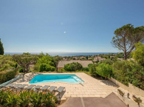 Apartment Le Forum de la Mer-2 by Interhome